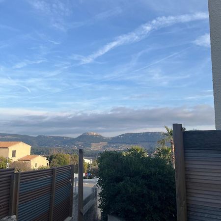 Reves De Vie Studio Morgiou Avec Terrasse Et Parking Prive Cassis Exterior photo